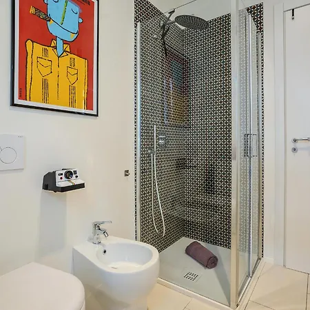 A 6 Fermate Dal Duomo, Trilocale Con 2 Bagni Apartment *