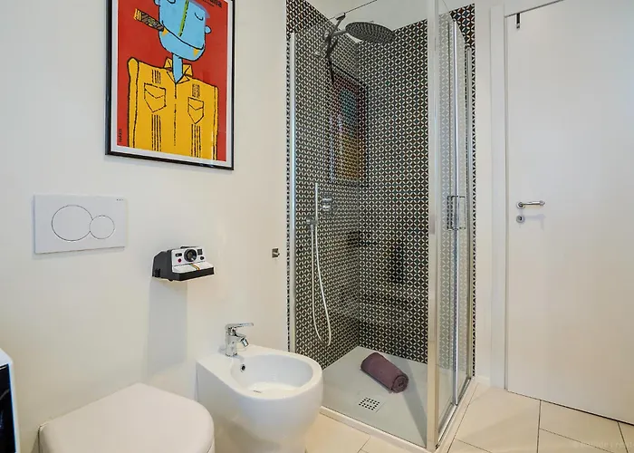 A 6 Fermate Dal Duomo, Trilocale Con 2 Bagni Appartamento *