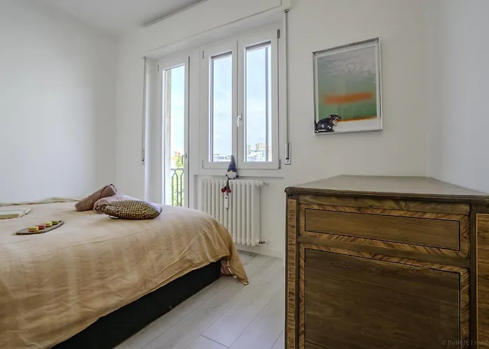 Apartamento A 6 Fermate Dal Duomo, Trilocale Con 2 Bagni *